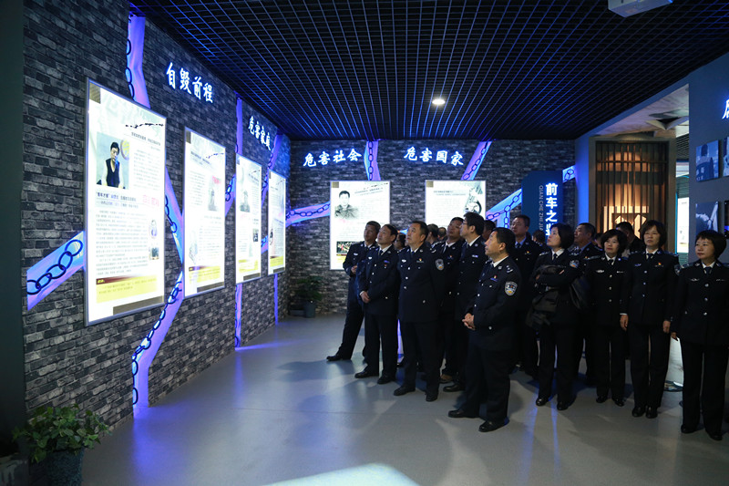 A14X3082_副本.jpg